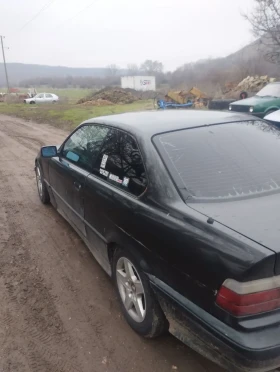 BMW 323 - 2100 € / 4107.24 лв. - 94657499 6