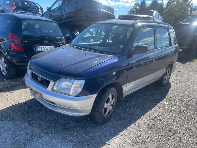 Daihatsu Gran move, снимка 1 - Автомобили и джипове - 38202713