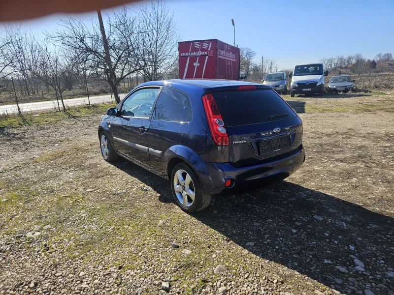 Ford Fiesta 1.3i климатик, снимка 4 - Автомобили и джипове - 49396408