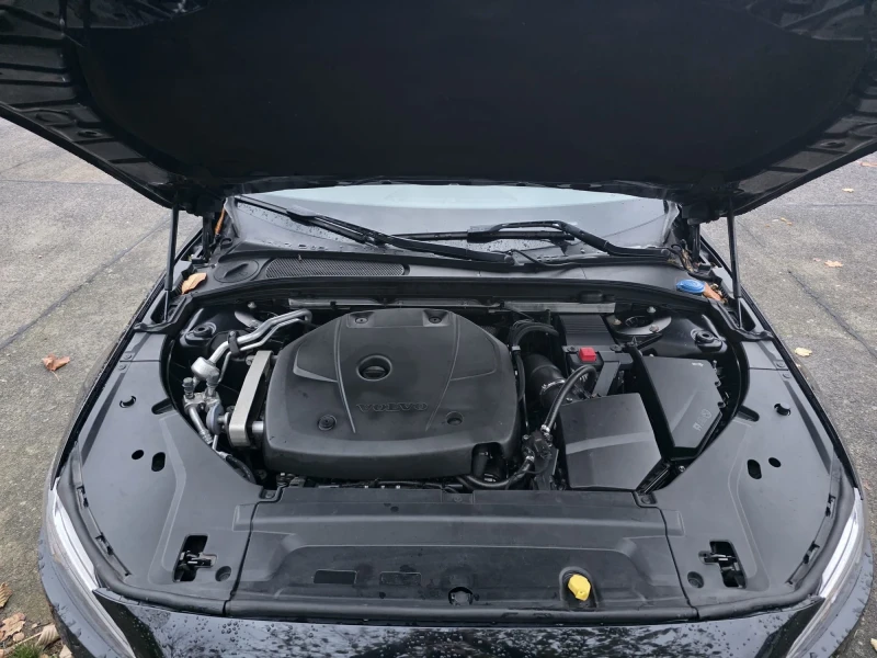 Volvo V90, снимка 9 - Автомобили и джипове - 52385808