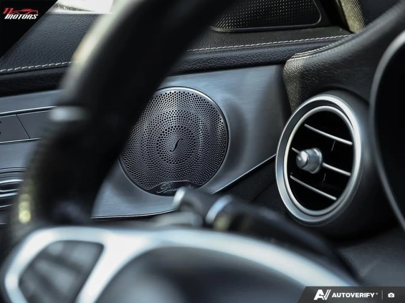 Mercedes-Benz C 300 * * 4MATIC* * AMG PACK* * , снимка 9 - Автомобили и джипове - 53022205