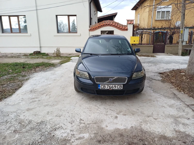 Volvo V50 2.0 дизел, снимка 6 - Автомобили и джипове - 53036185