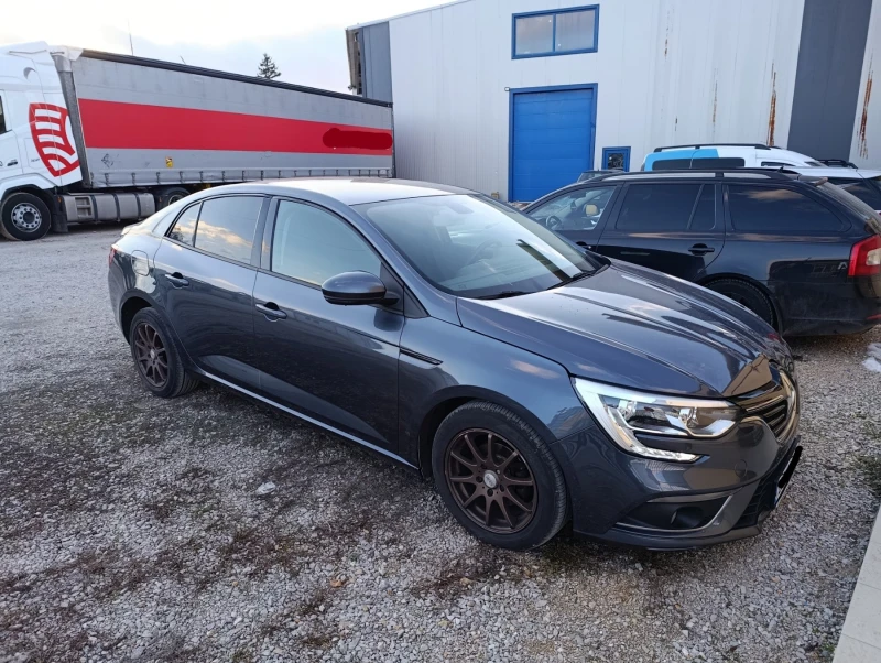 Renault Megane, снимка 5 - Автомобили и джипове - 53088086