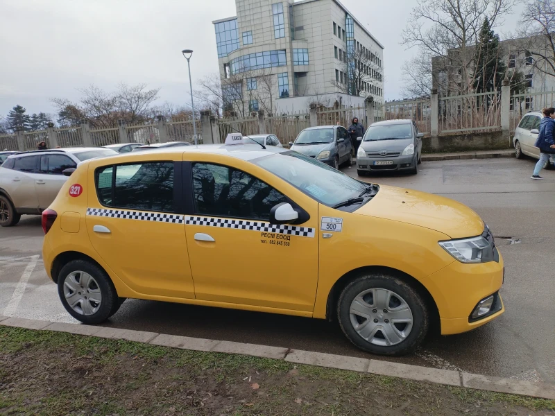 Dacia Sandero 1.5 dci, снимка 3 - Автомобили и джипове - 53275960