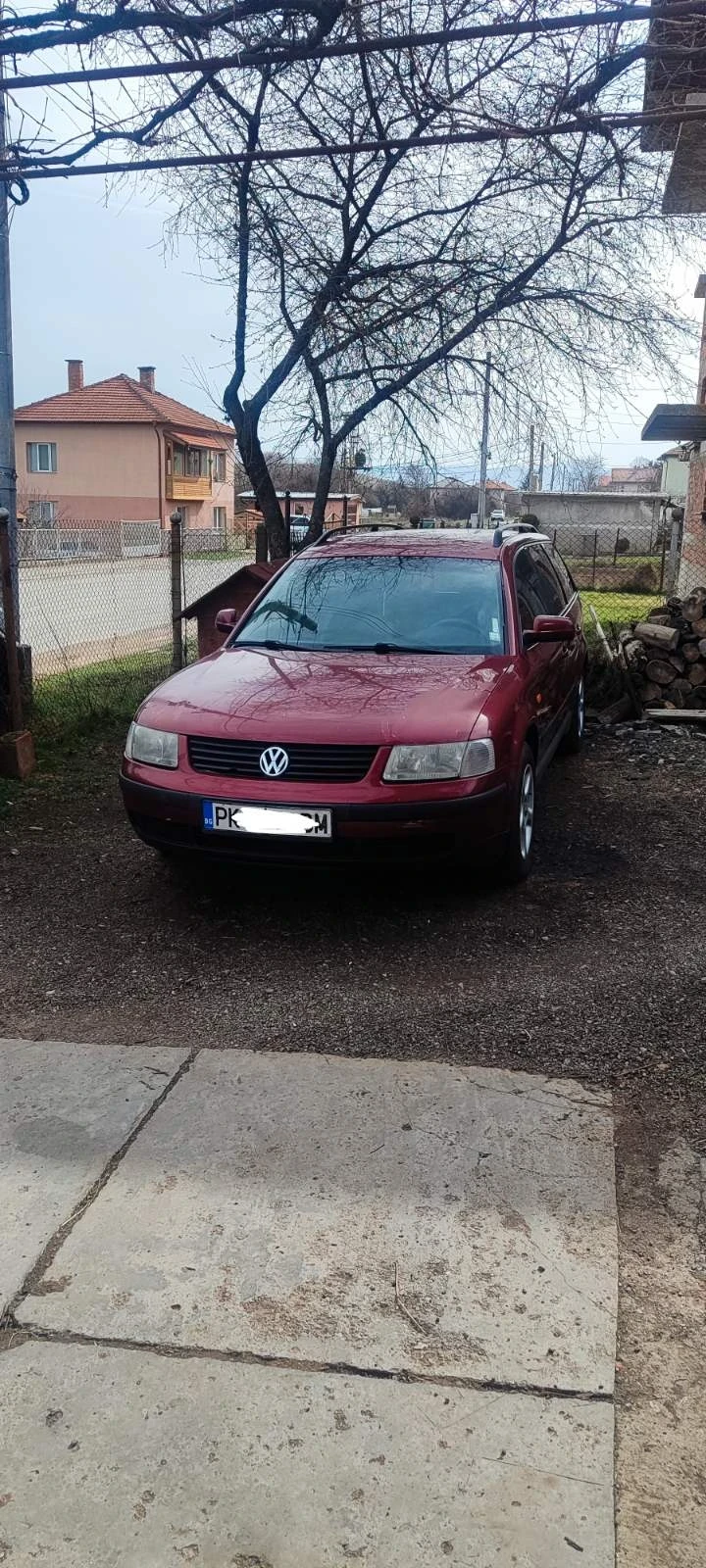 VW Passat 1.8Т, снимка 1 - Автомобили и джипове - 49520596