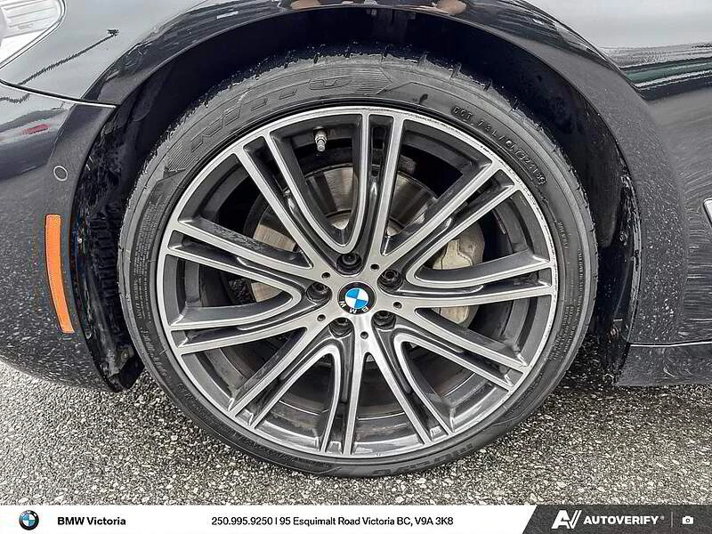 BMW 540 i XDRIVE* HARMAN/KARDON* HEAD-UP* 360 CAM* ОБДУХ - изображение 6