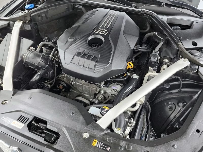Genesis G70 2.0 Automatic, снимка 17 - Автомобили и джипове - 55598124