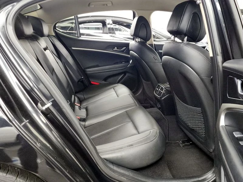 Genesis G70 2.0 Automatic, снимка 16 - Автомобили и джипове - 55598124