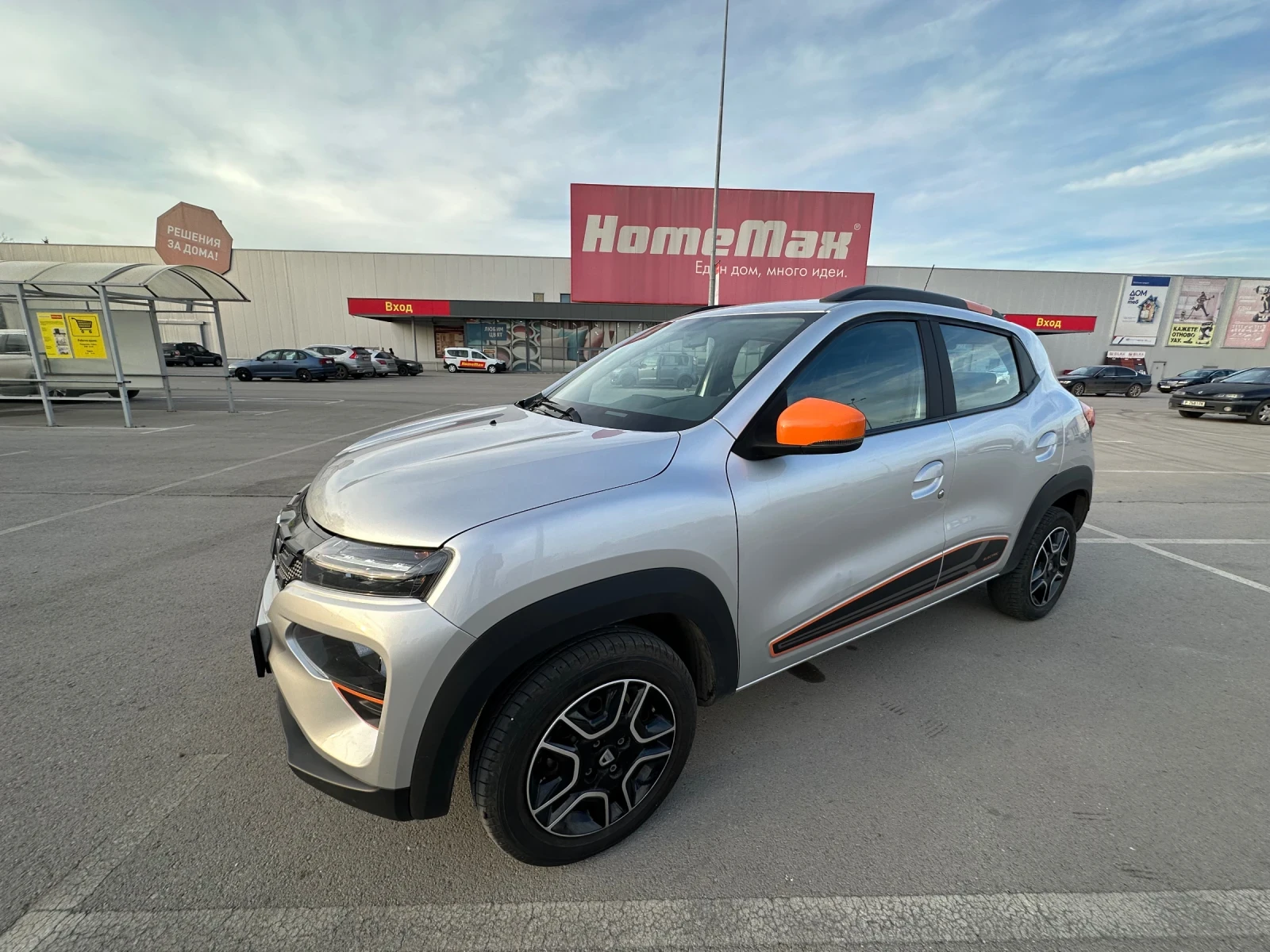 Dacia Spring Електрически* Автомобил, снимка 1