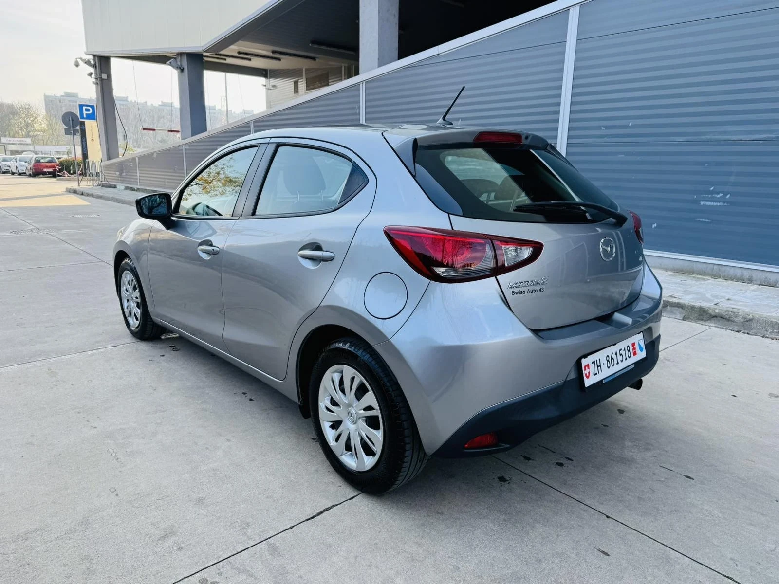 Mazda 2 1.5i Sky Active - изображение 6