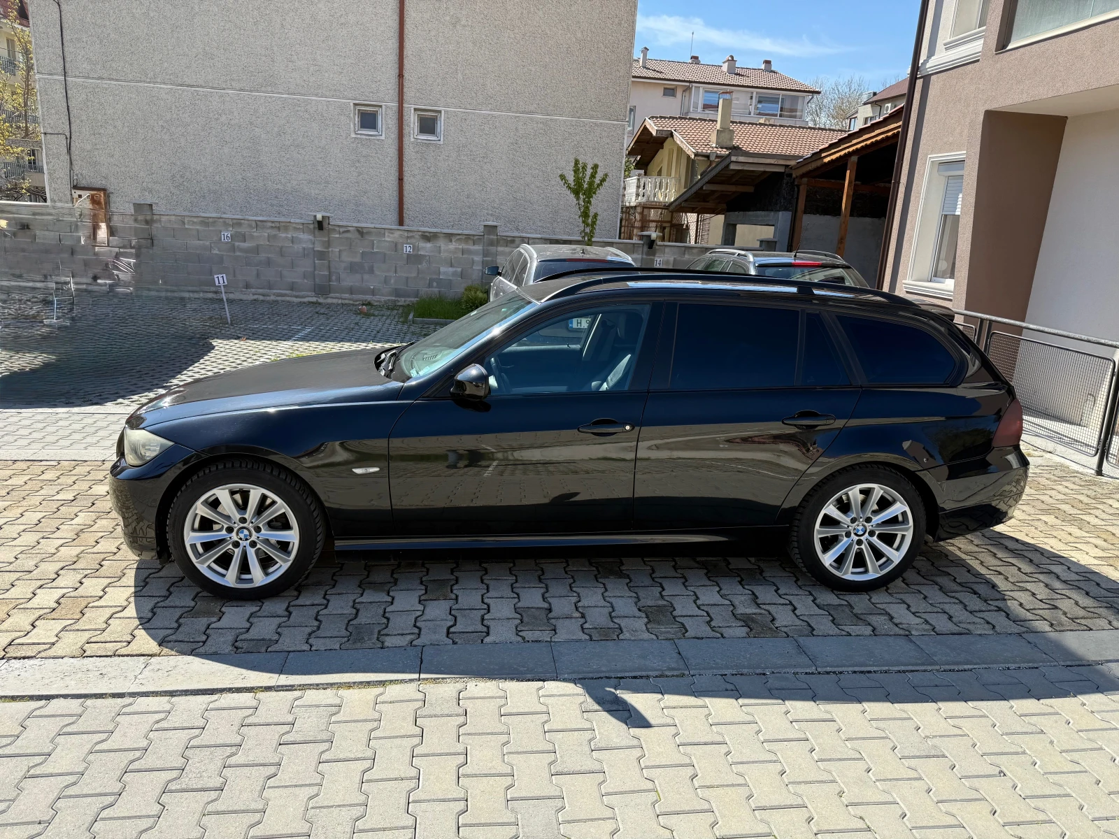 BMW 320  - изображение 2