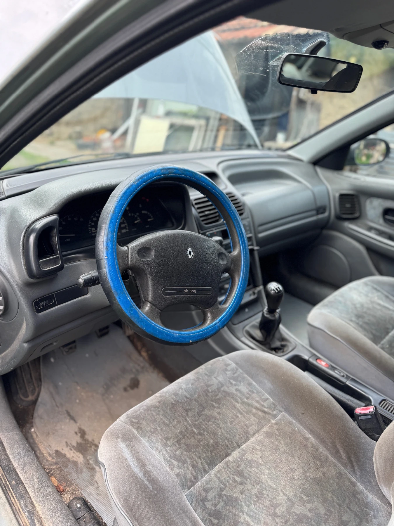 Renault Laguna 2.2 DTI - изображение 5