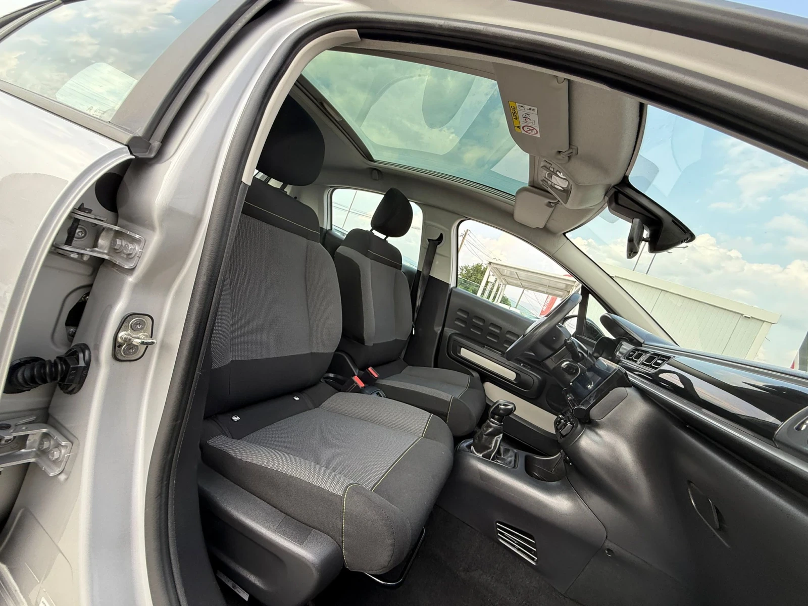 Citroen C3 1.6d PANORAMA - изображение 10