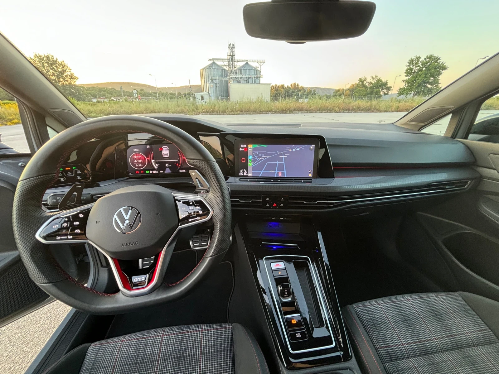 VW Golf 8 GTI  | Mobile.bg   15