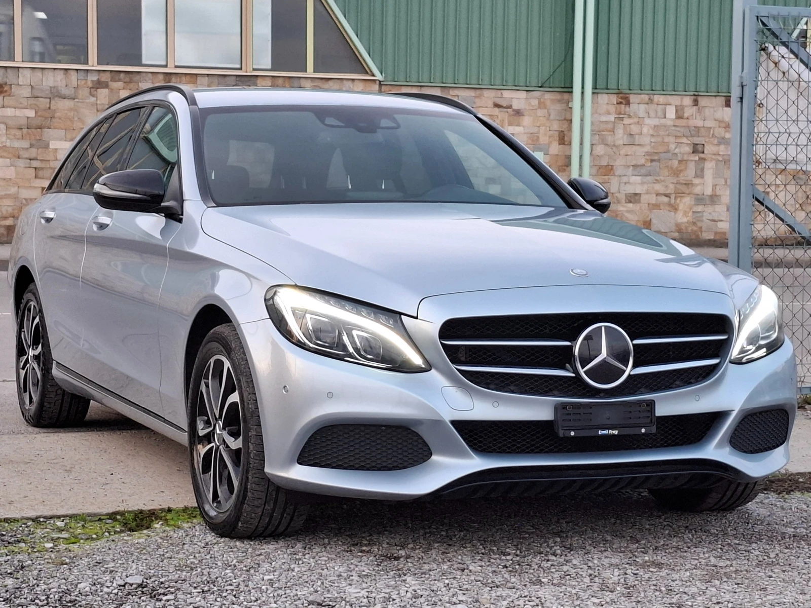 Mercedes-Benz C 250 4MATIC 9G-Tronic DISTRONIC | Mobile.bg   3