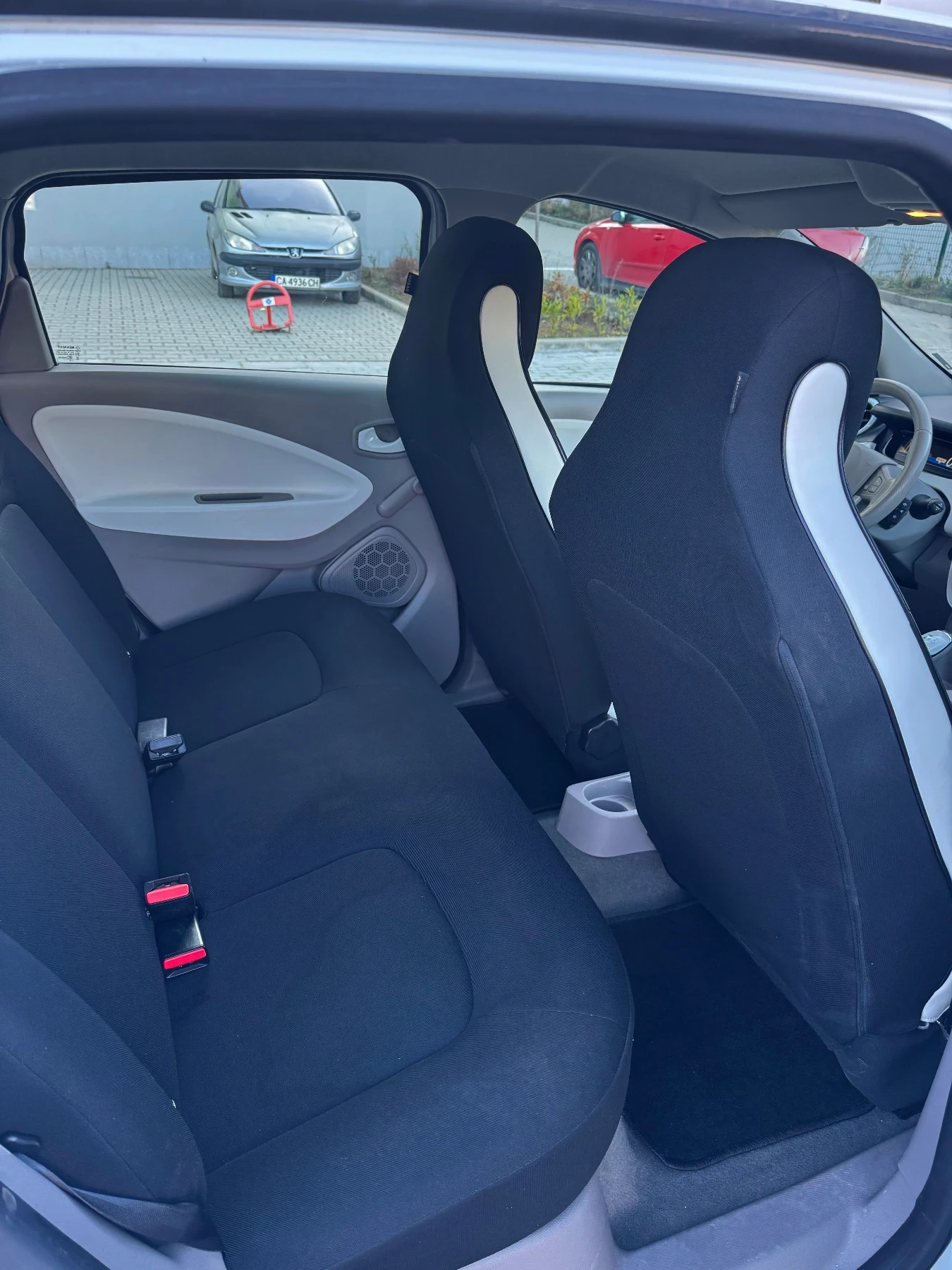 Renault Zoe 41kw* Готов лизинг - изображение 8