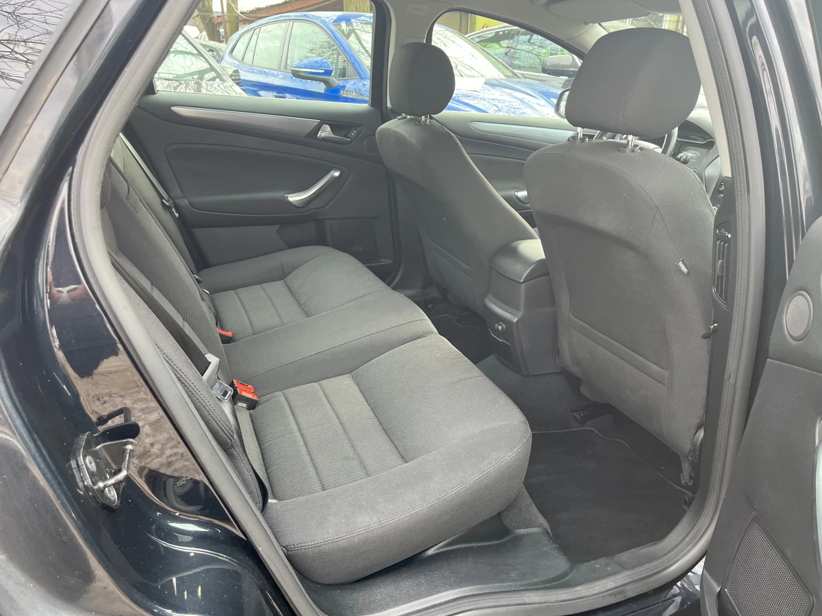 Ford Mondeo | Mobile.bg � ����������� 12