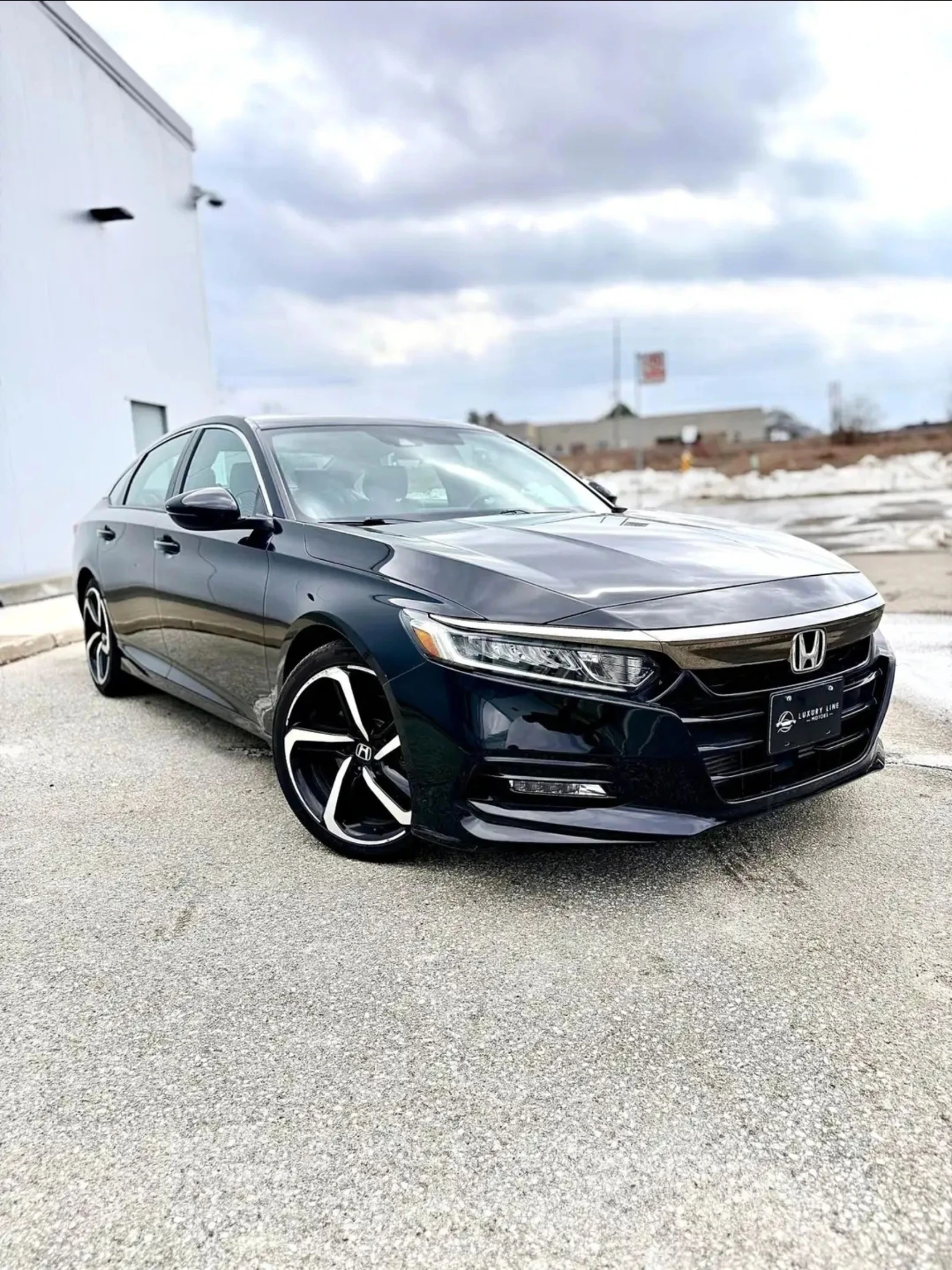 Honda Accord 2018/SPORT/ЛЮК/ПОДГЕВ/NAVI/CARFAX