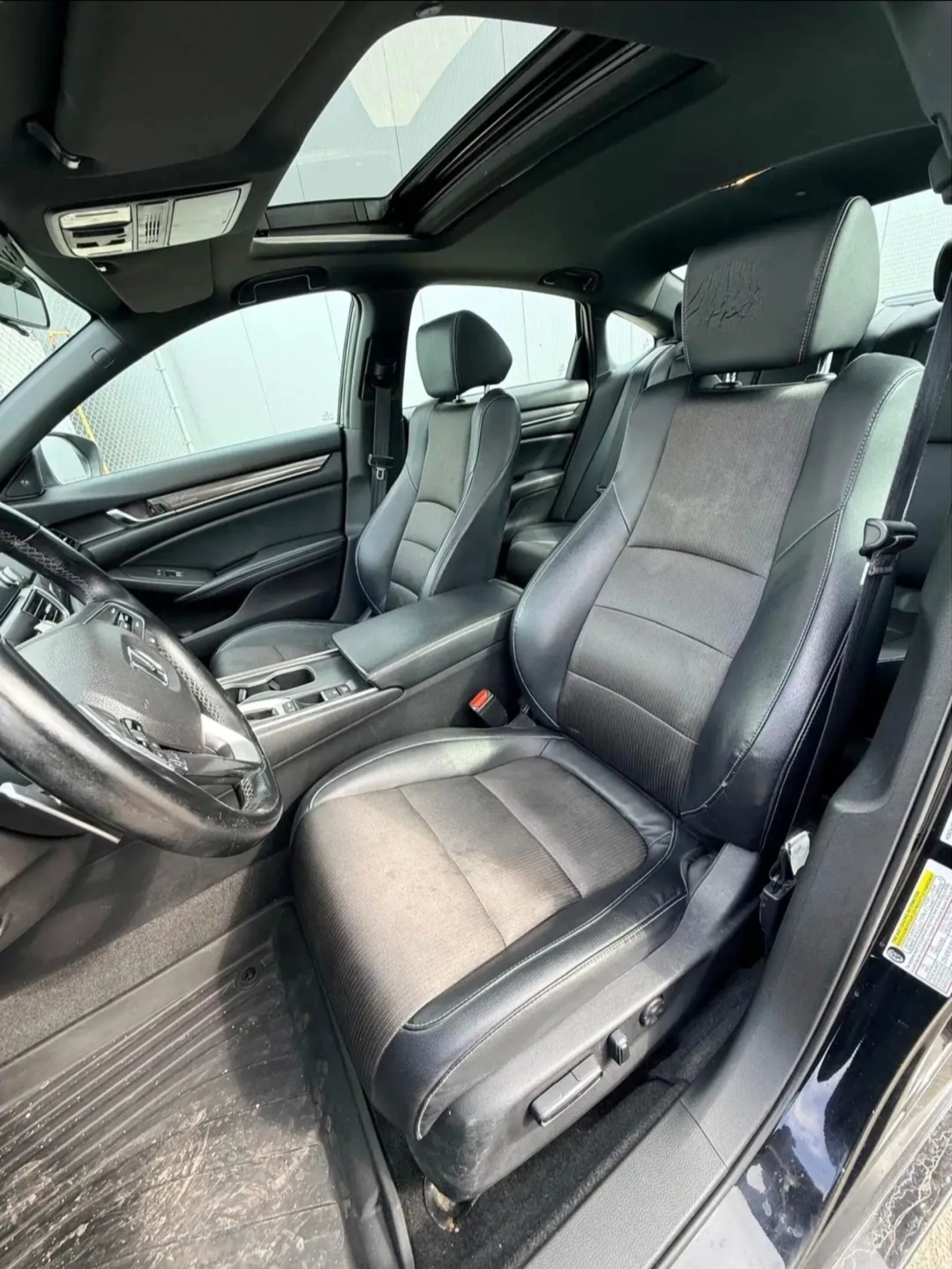 Honda Accord 2018/SPORT/ЛЮК/ПОДГЕВ/NAVI/CARFAX, снимка 7 - Автомобили и джипове - 53796255