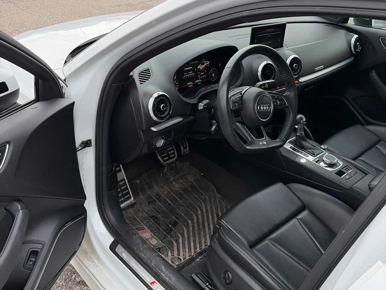 Audi S3 * Technik * CARFAX * Bang&Olufsen * ������� *  | Mobile.bg � ����������� 5