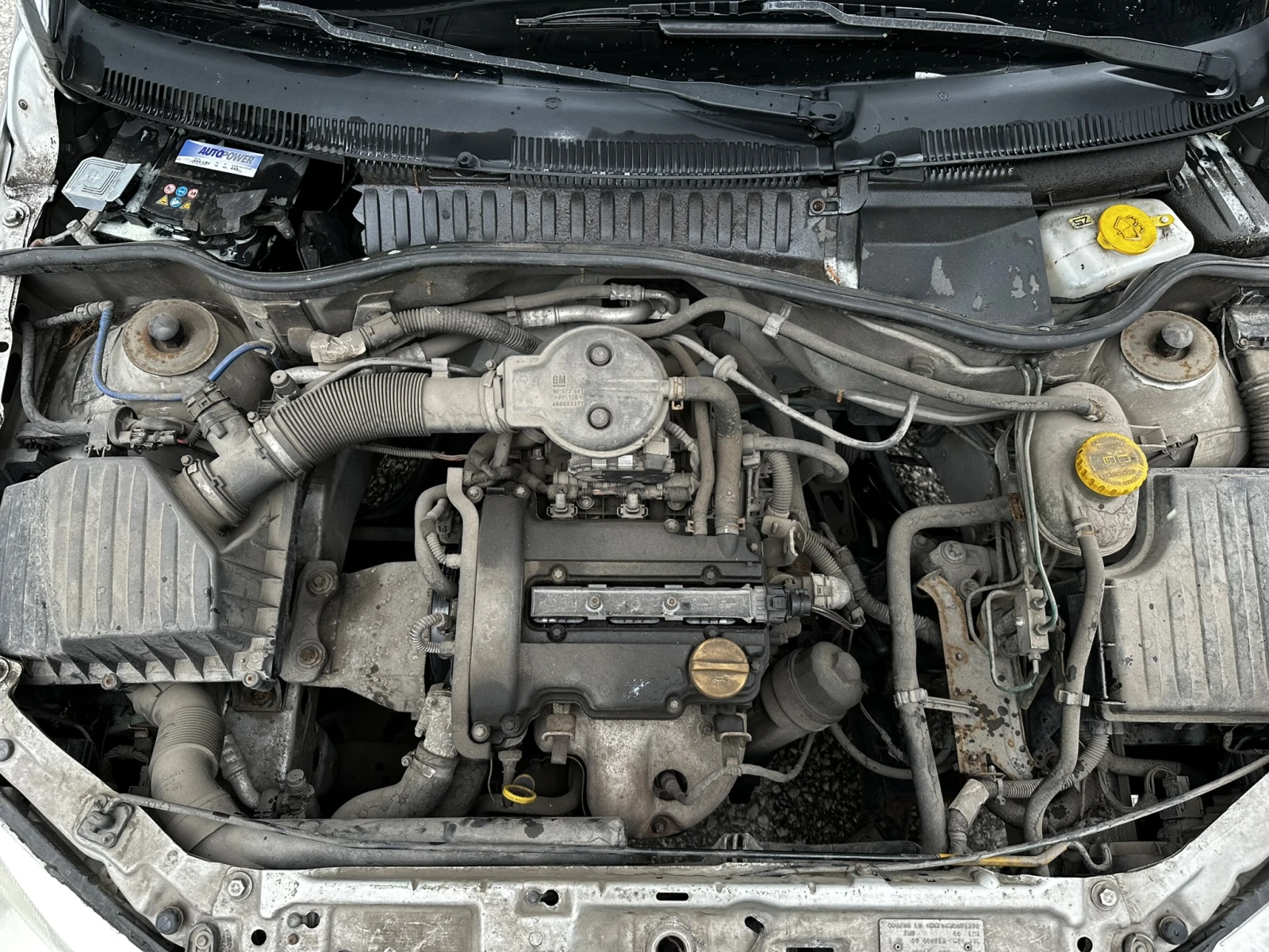 Opel Corsa 1.0i Климатик* Ел.рейка, снимка 11 - Автомобили и джипове - 54358184