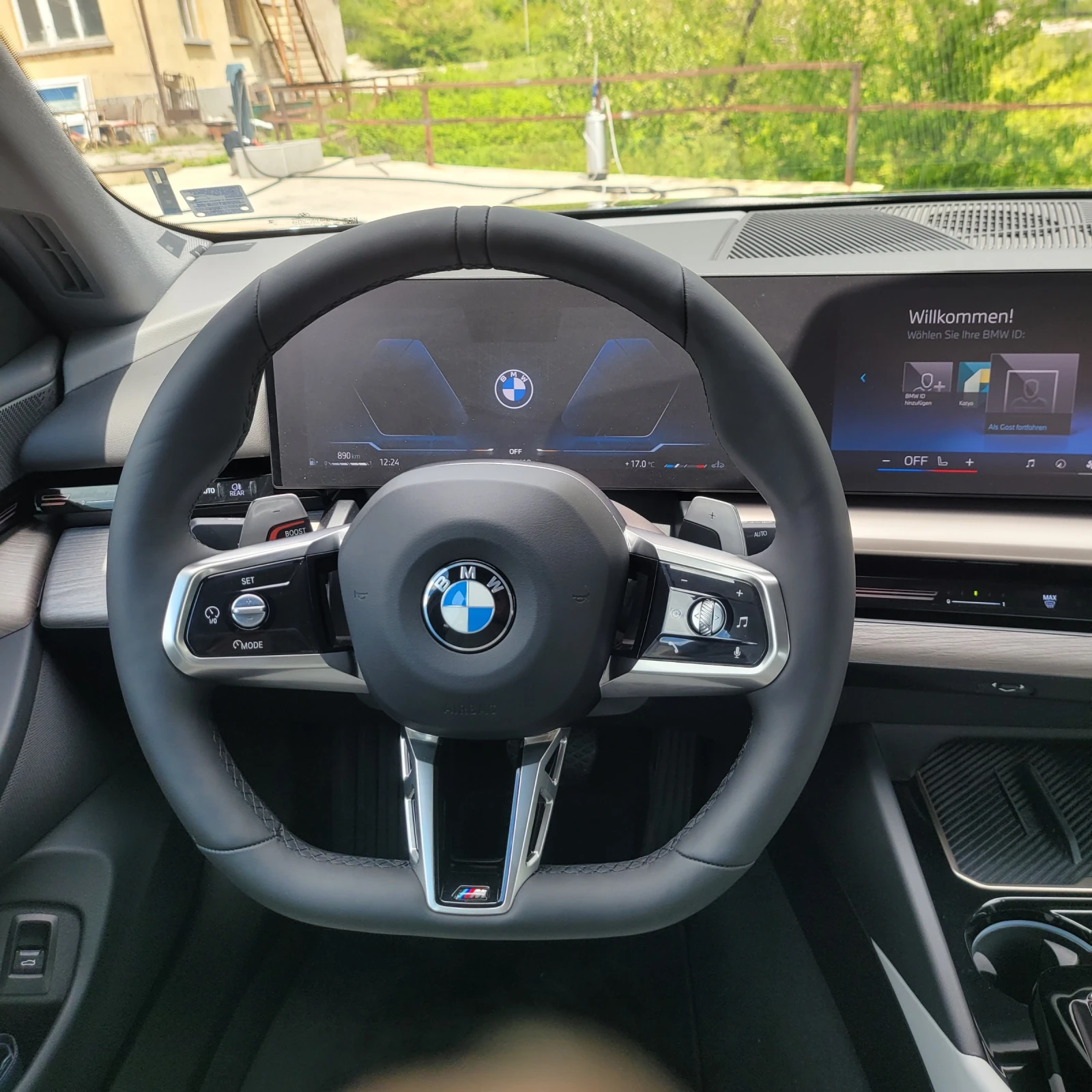 BMW 520 520 xdrive , снимка 12 - Автомобили и джипове - 54393347