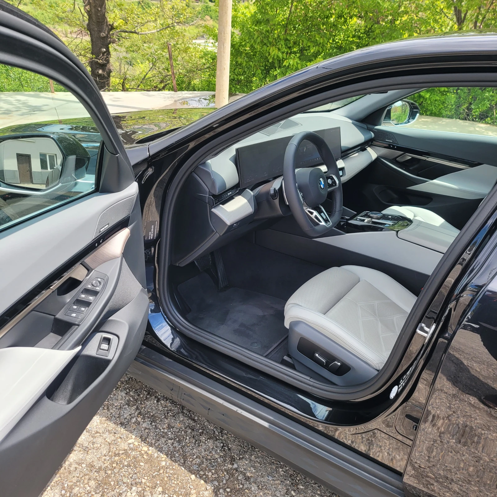 BMW 520 520 xdrive , снимка 6 - Автомобили и джипове - 54393347