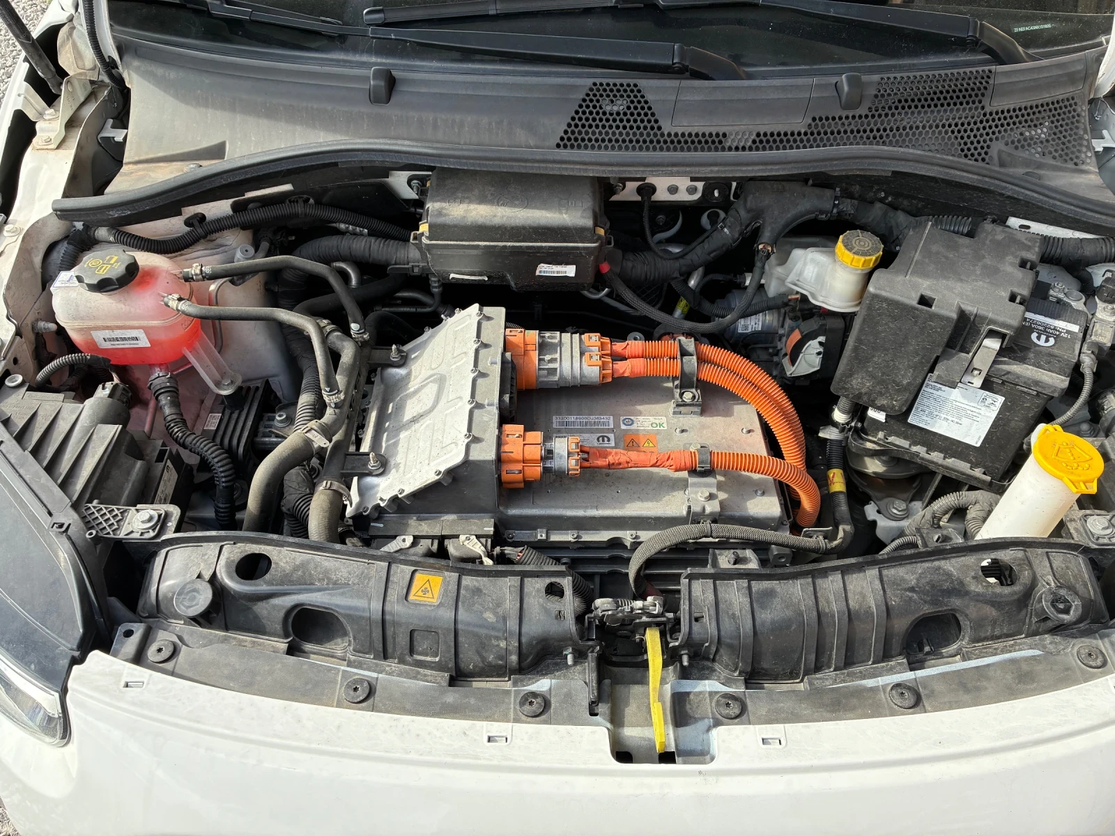 Fiat 500e 87kw - N1 - 2бр., снимка 7 - Автомобили и джипове - 54448147