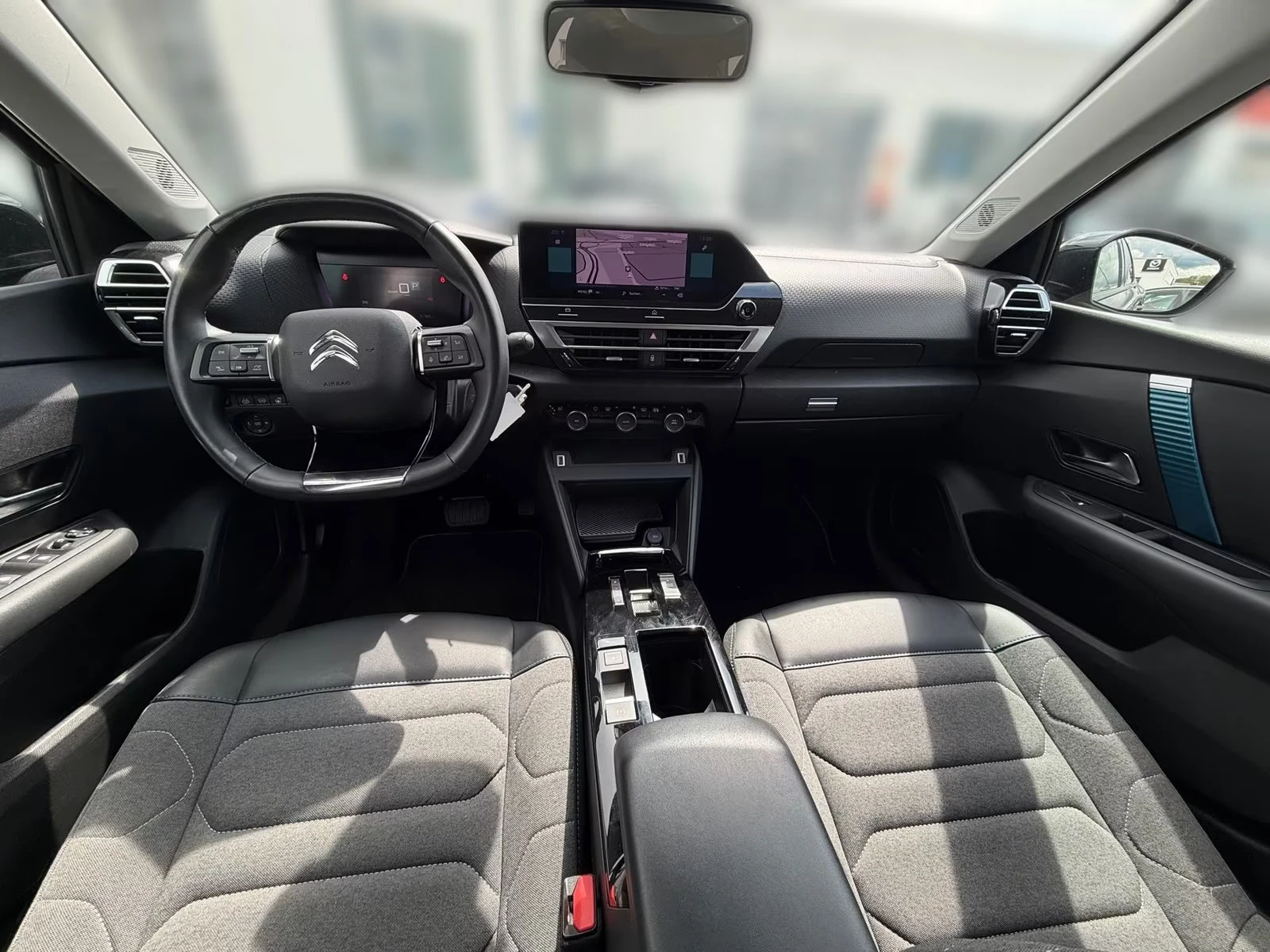 Citroen C4 ELECTRO/136HP/FEELPACK/CAM/NAVI/LED/440z, снимка 8 - Автомобили и джипове - 54643669