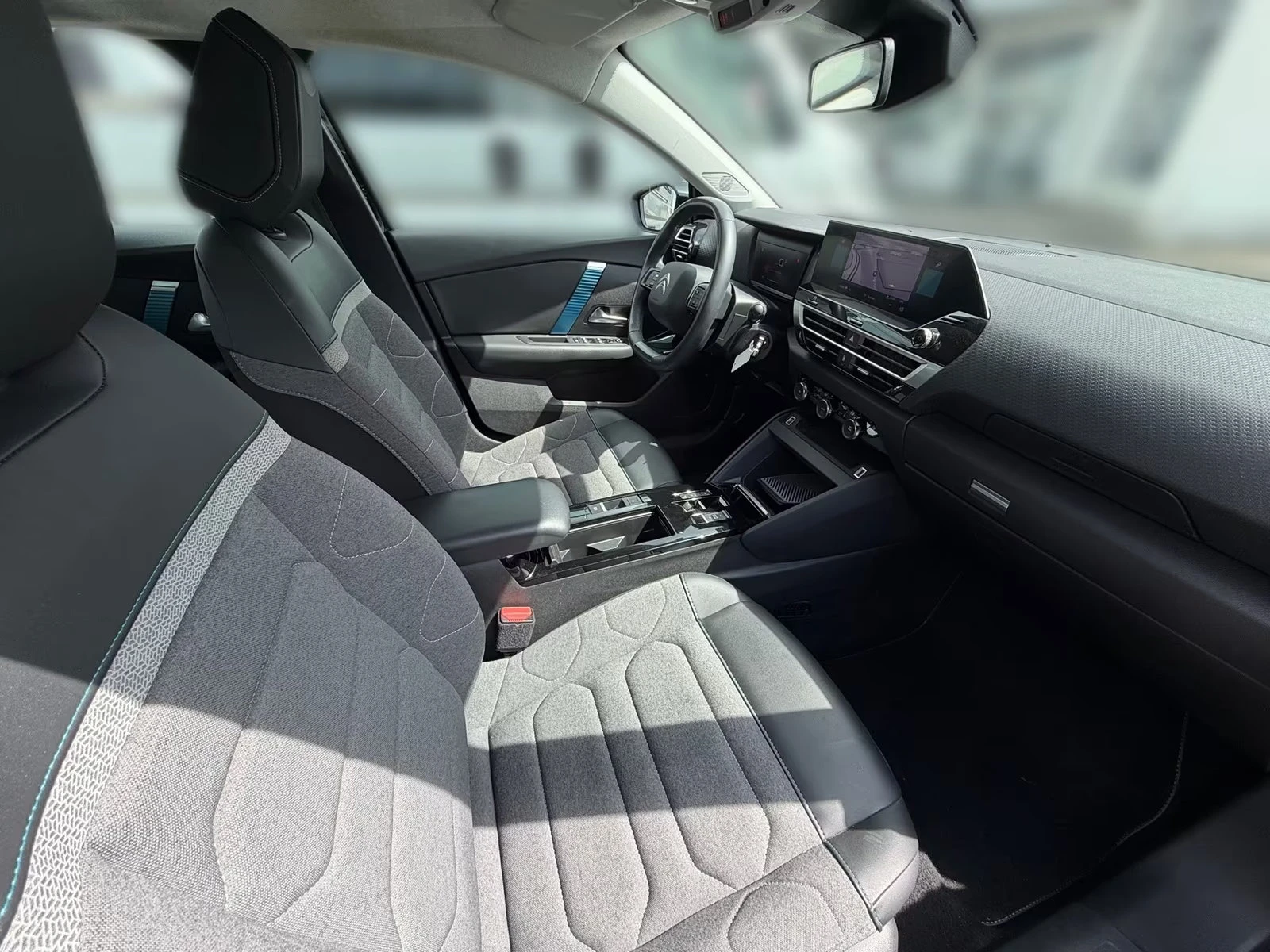 Citroen C4 ELECTRO/136HP/FEELPACK/CAM/NAVI/LED/440z, снимка 10 - Автомобили и джипове - 54643669