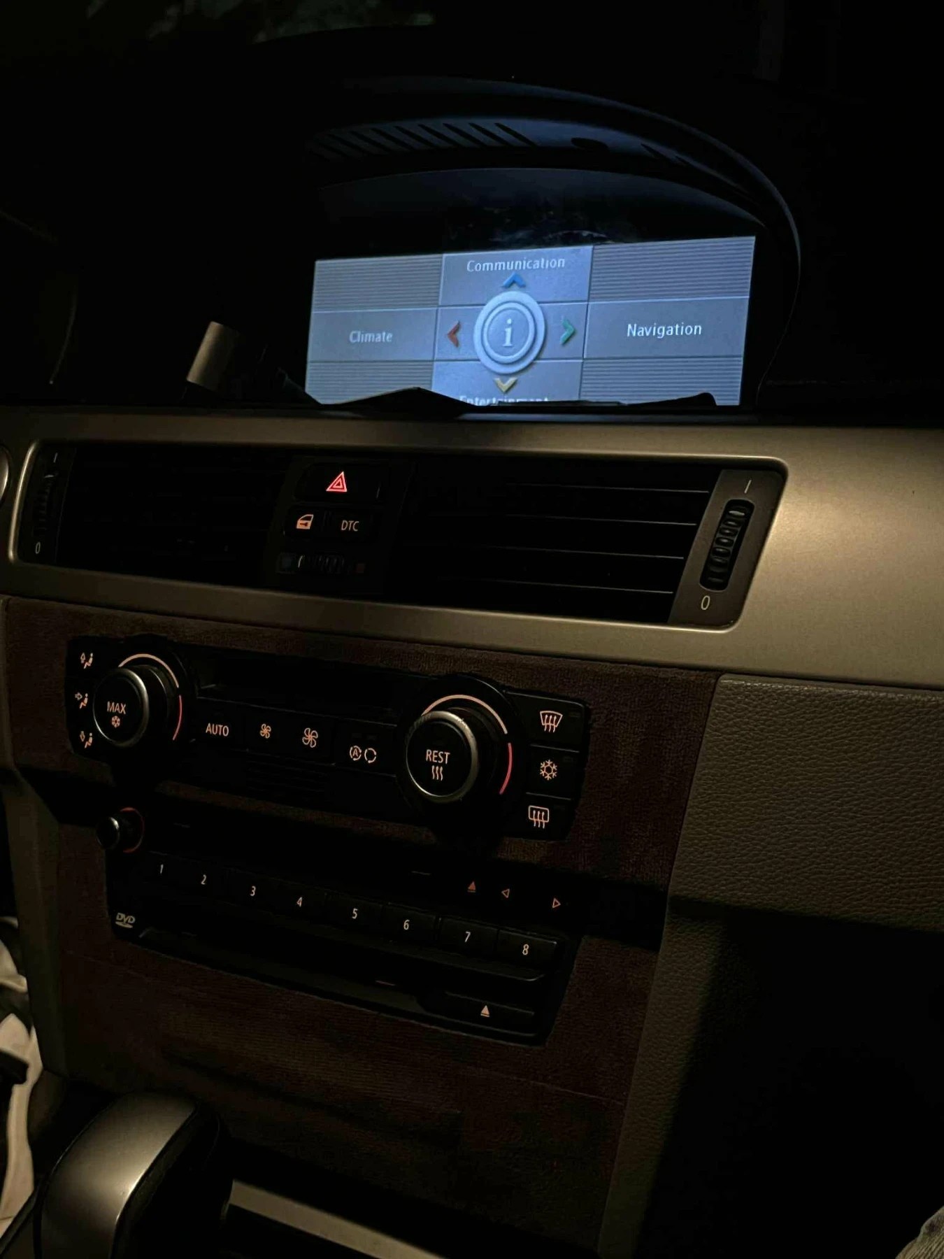 BMW 330, снимка 4 - Автомобили и джипове - 54901364