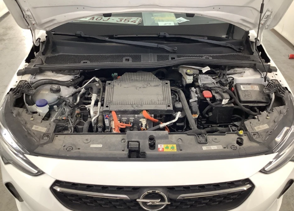 Opel Corsa, снимка 6 - Автомобили и джипове - 55189715