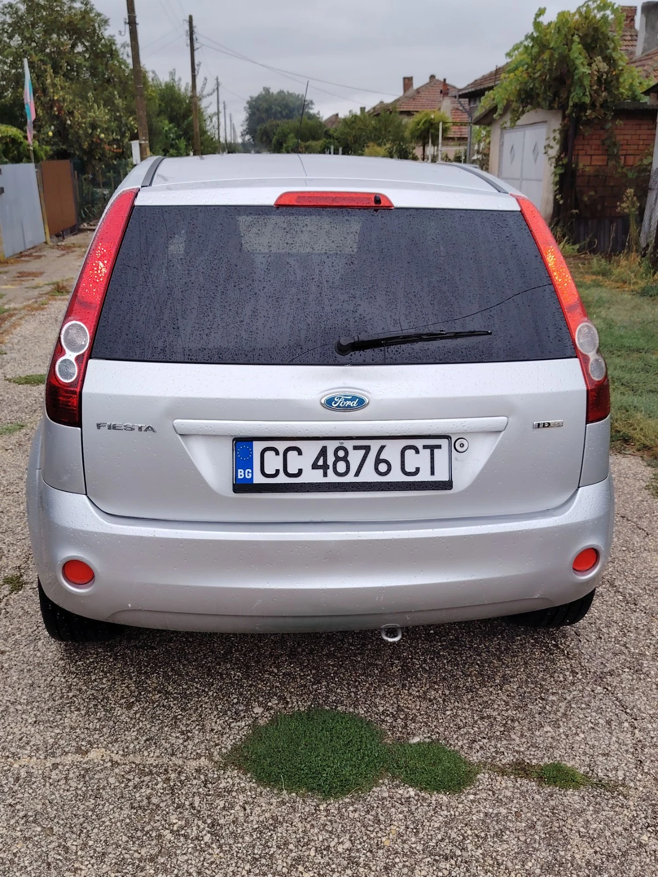 Ford Fiesta 1.4DCTI, снимка 3 - Автомобили и джипове - 56050533