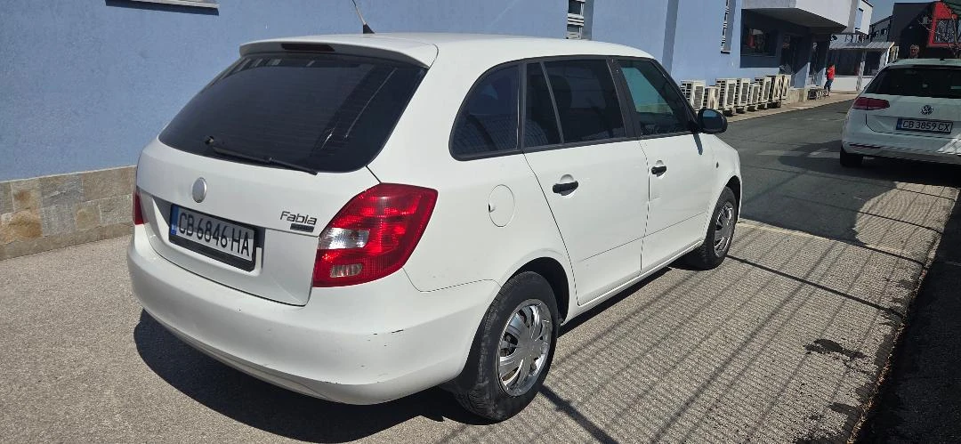 Skoda Fabia 1.6 TDI N1, снимка 2 - Автомобили и джипове - 56129644