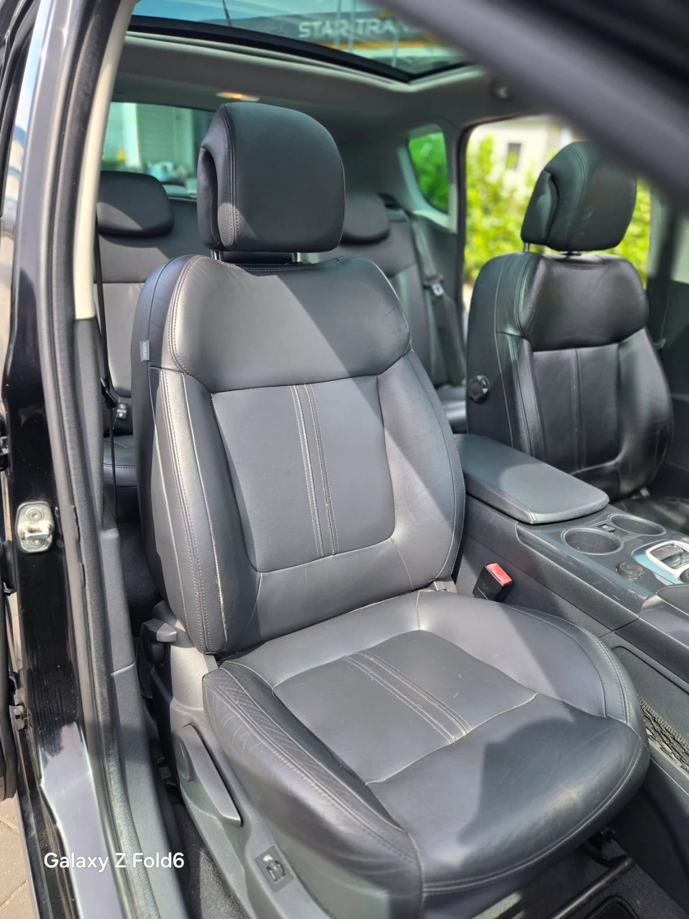 Peugeot 3008 Панорама, подгрев, кожа, иснотория, HEAD UP , снимка 6 - Автомобили и джипове - 56157898