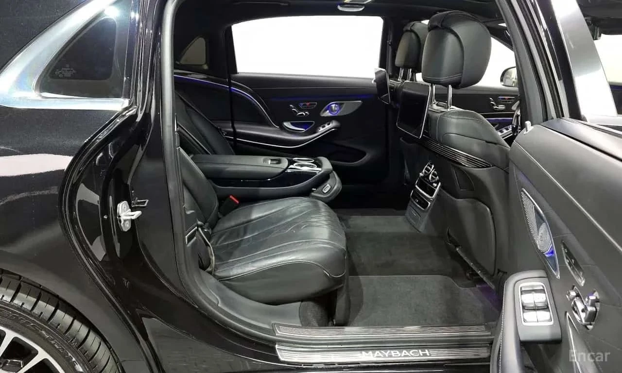 Mercedes-Benz Maybach, снимка 12 - Автомобили и джипове - 56690205