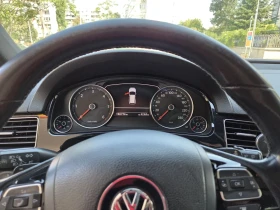 VW Touareg 3.0 AUTOMATIC/ FULL/LED/ ABT | Auto.bg — изображение 13