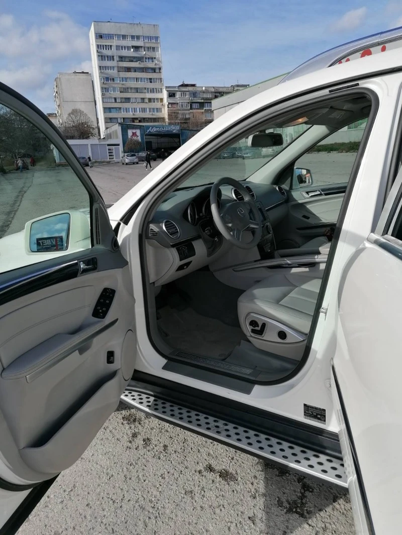 Mercedes-Benz GL 350 BlueTEC 4MATIC, снимка 9 - Автомобили и джипове - 47685234