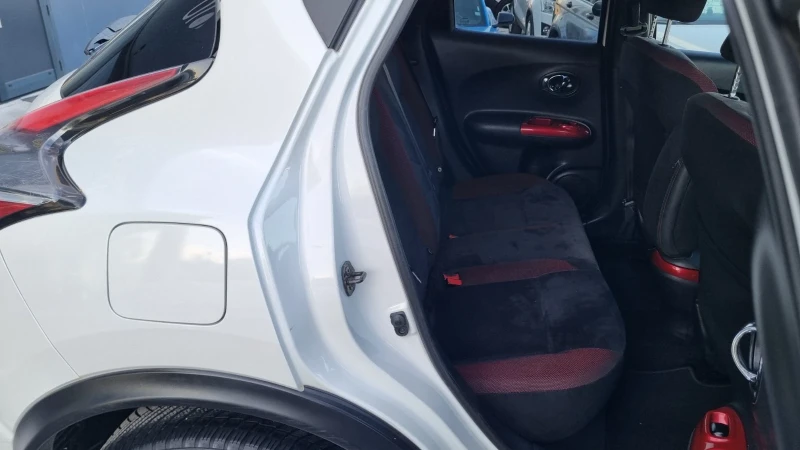 Nissan Juke 1.5DCI* * FACE LIFT* * ПЪЛНА ГАРАНЦИЯ!!!, снимка 14 - Автомобили и джипове - 49194784