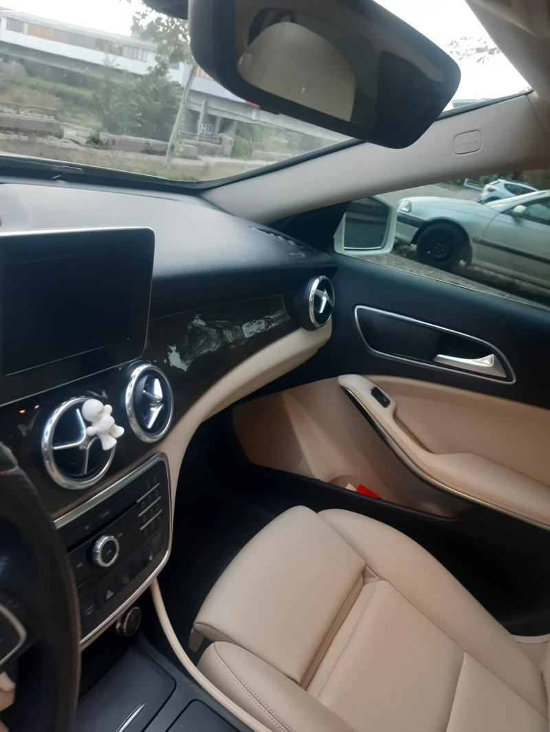 Mercedes-Benz GLA 250, снимка 2 - Автомобили и джипове - 52635171