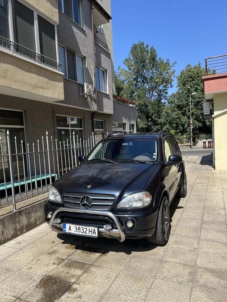 Mercedes-Benz ML 270, снимка 1 - Автомобили и джипове - 46823871