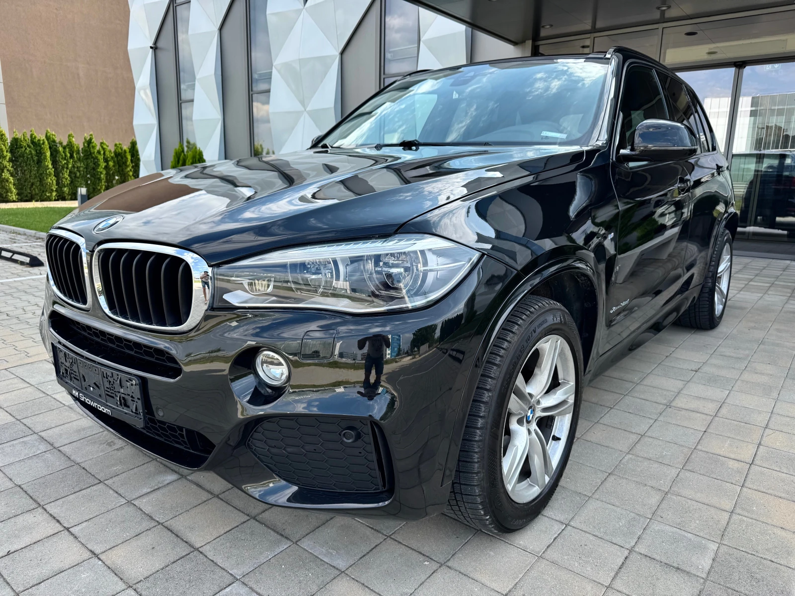 BMW X5 M-PACK-ВАКУМ-ОБДУХВАНЕ-ДИГИТАЛ-KAMERA-ПОДГРЕВ-, снимка 1