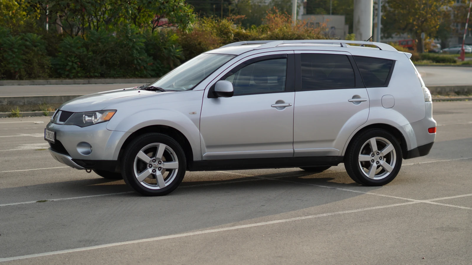 Mitsubishi Outlander 2.0 - изображение 6