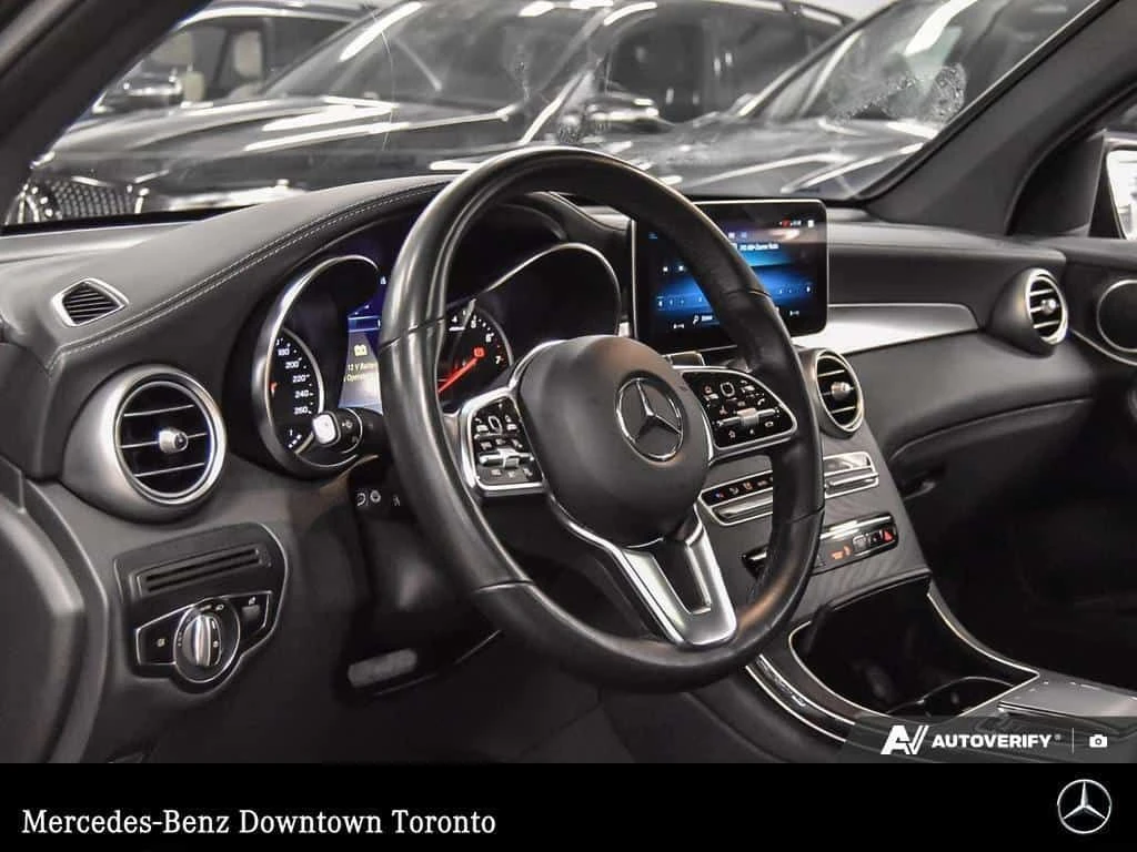 Mercedes-Benz GLC * Coupe | Night Pkg | Premium Pkg | Navi | Carplay - изображение 7