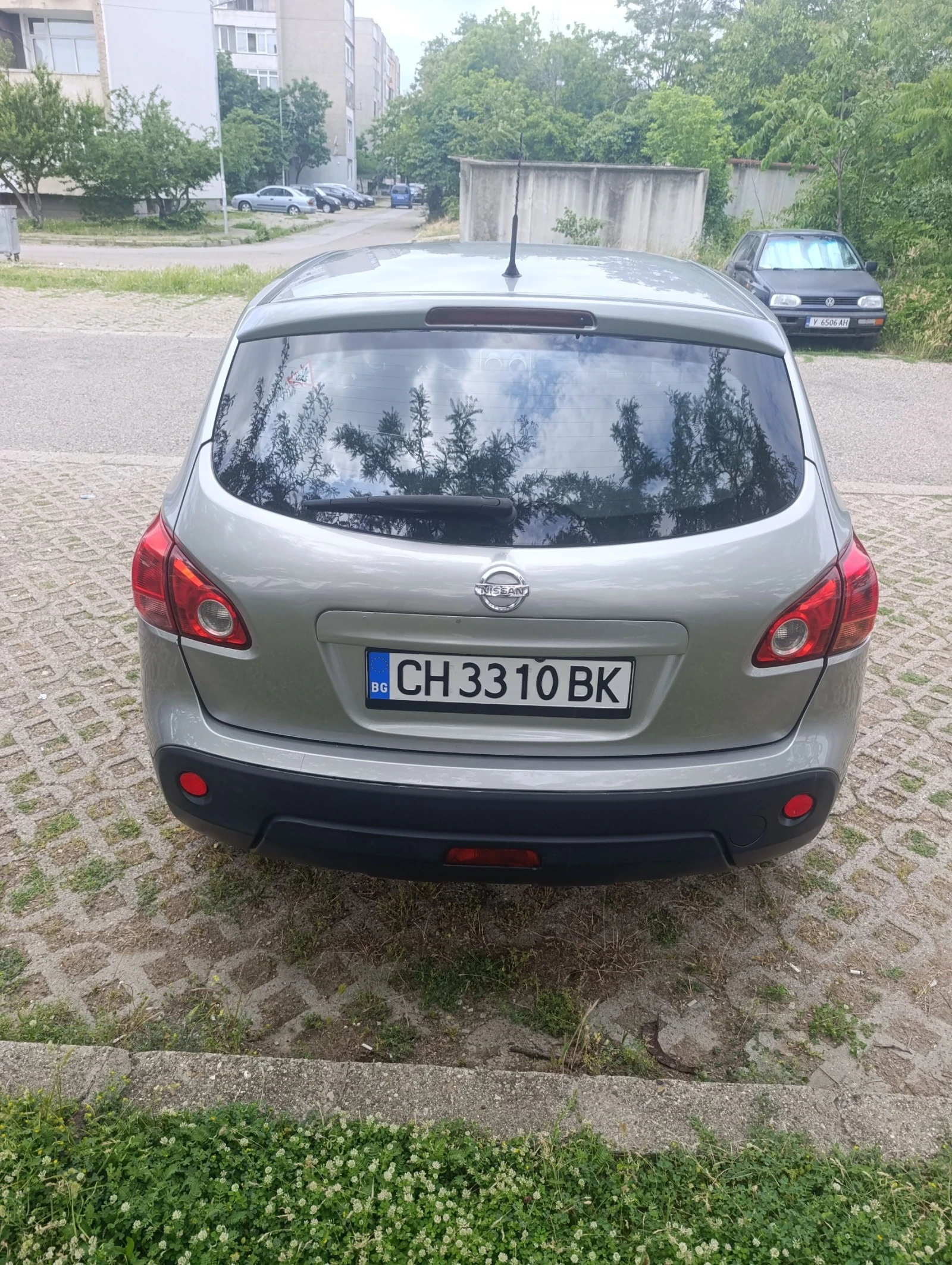 Nissan Qashqai, снимка 4 - Автомобили и джипове - 54753065