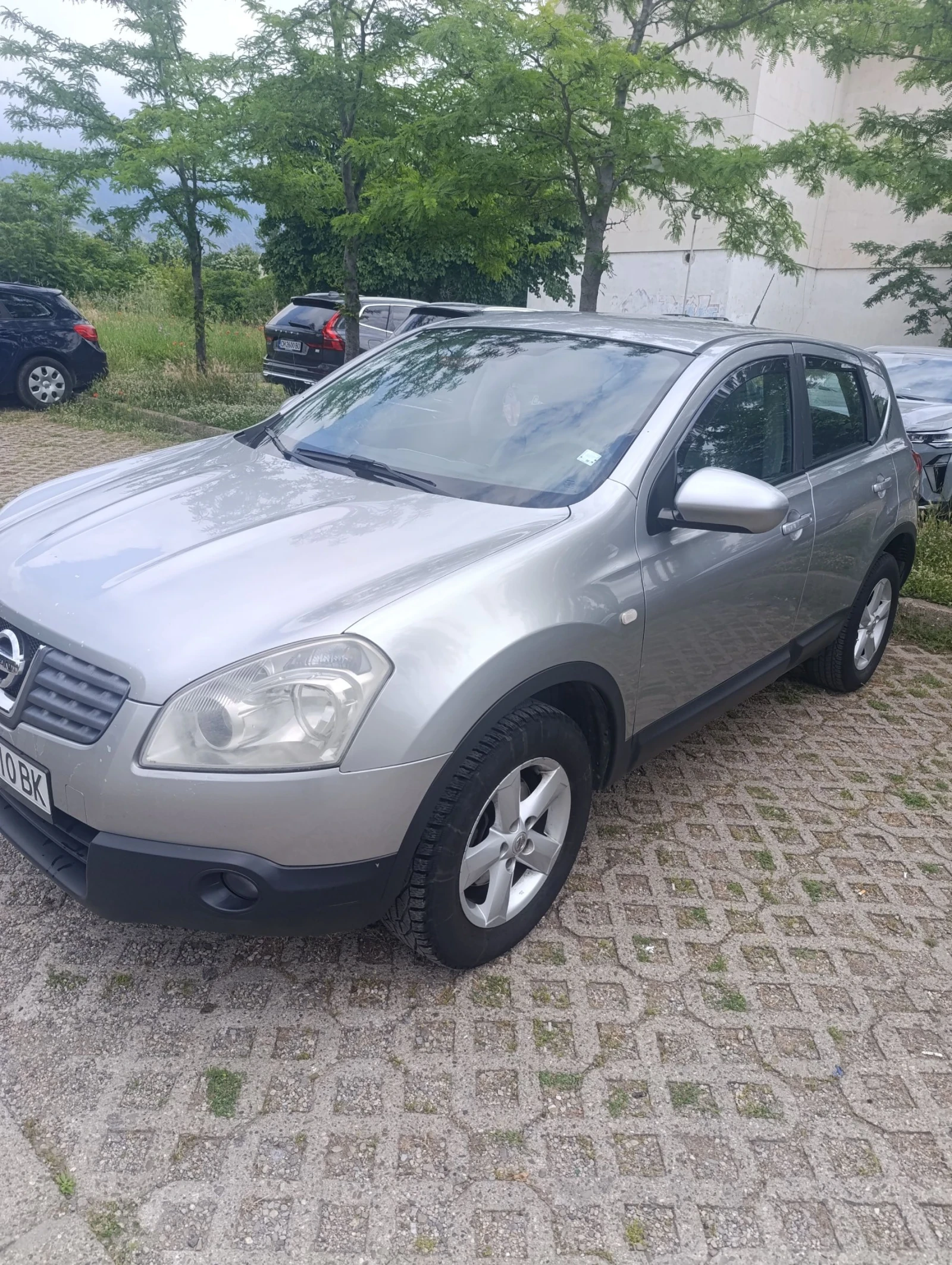 Nissan Qashqai, снимка 2 - Автомобили и джипове - 54753065