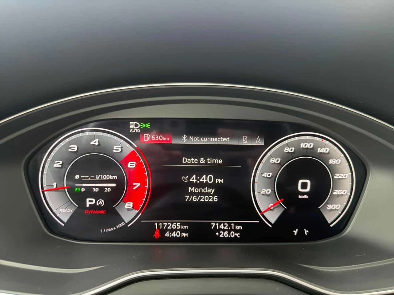 Audi SQ5 * Technik * CARFAX * ОПЦИЯ ЗА ФИНАНСИРАНЕ , снимка 8 - Автомобили и джипове - 55784811