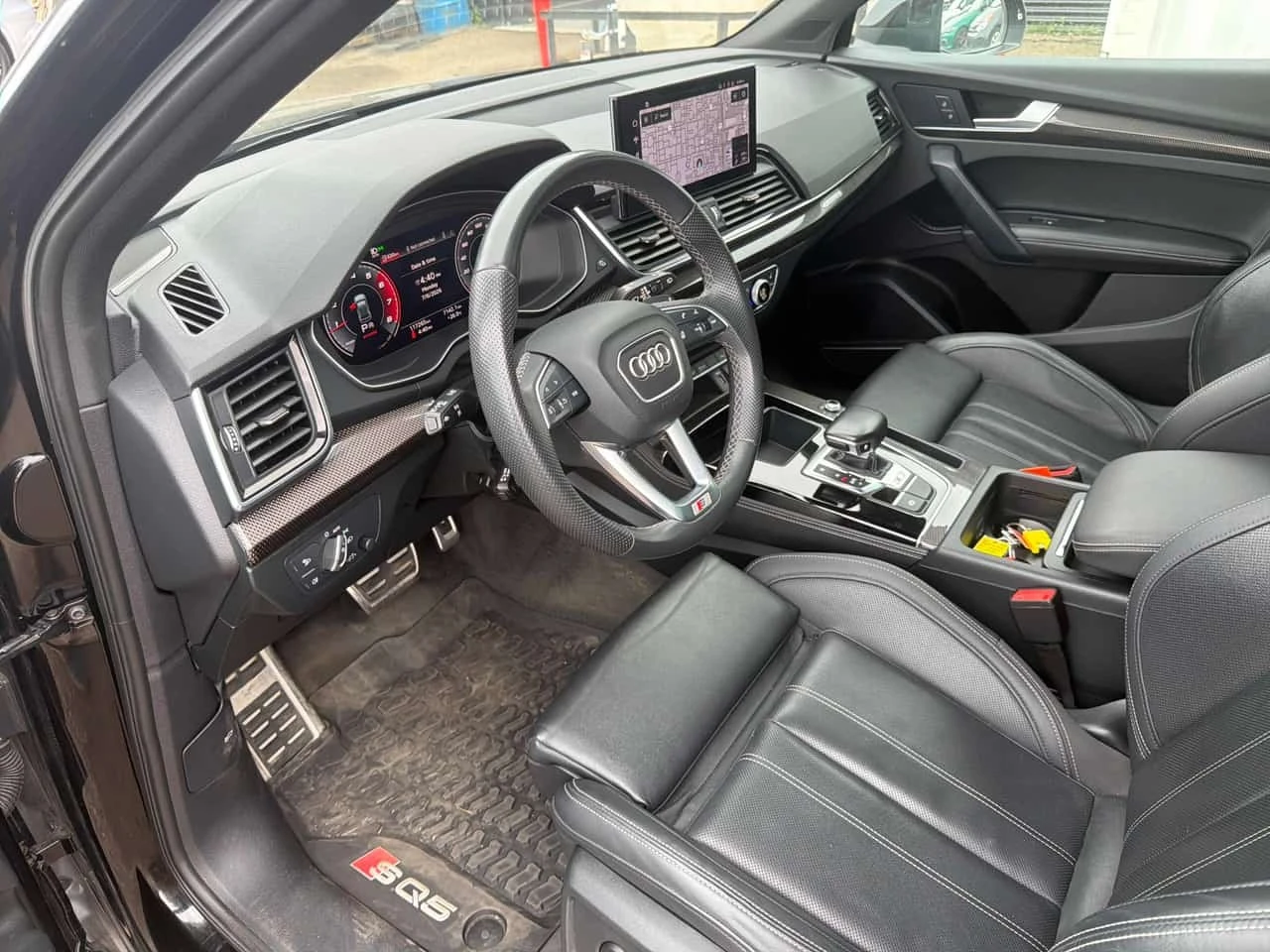 Audi SQ5 * Technik * CARFAX * ОПЦИЯ ЗА ФИНАНСИРАНЕ , снимка 15 - Автомобили и джипове - 55784811