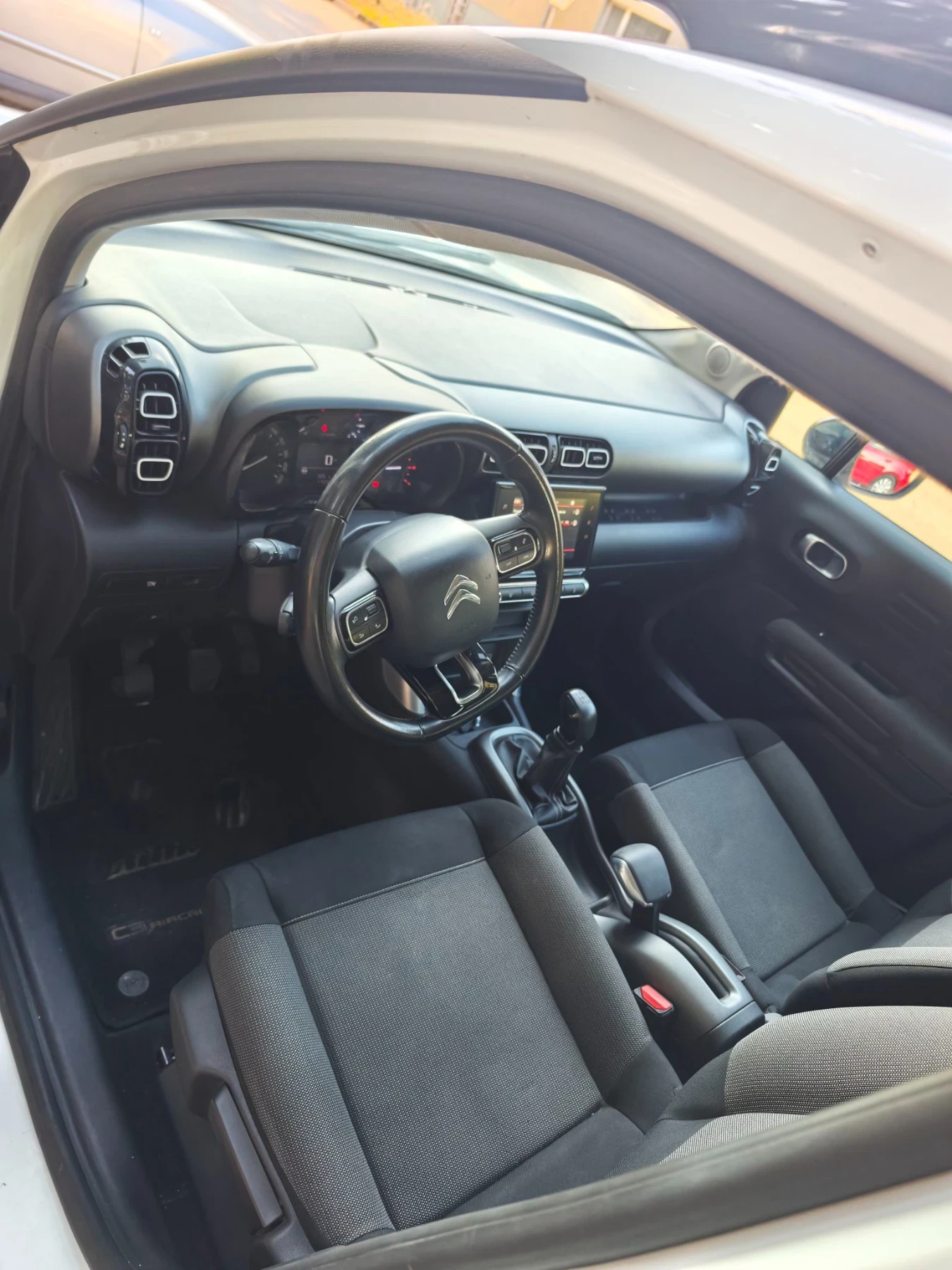 Citroen C3 Aircross 1.6HDI, снимка 9 - Автомобили и джипове - 55825990