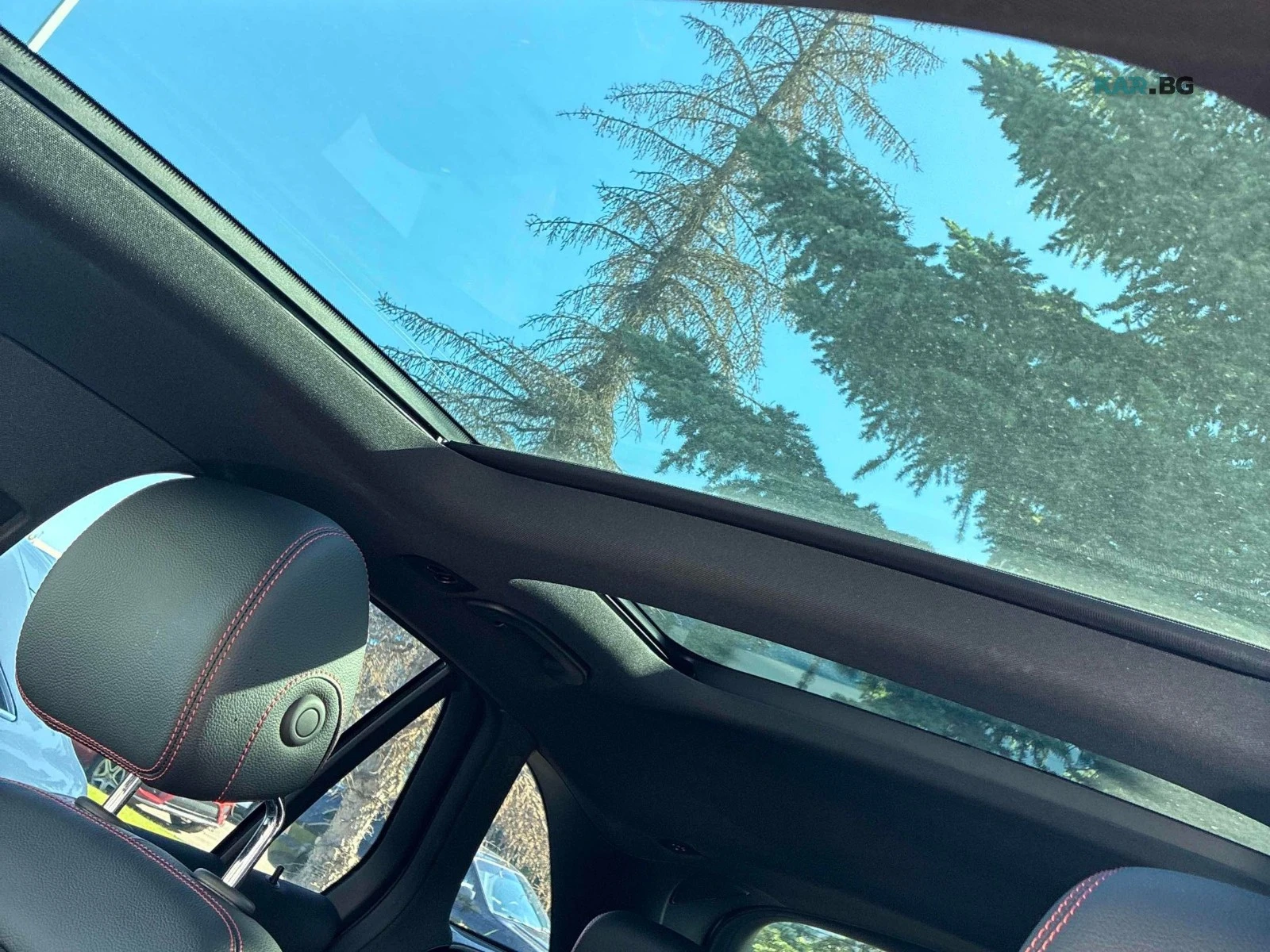 Mercedes-Benz GLC 43 AMG BURMESTER* 360* ПОДГРЕВ* KEYLESS, снимка 11 - Автомобили и джипове - 56004455